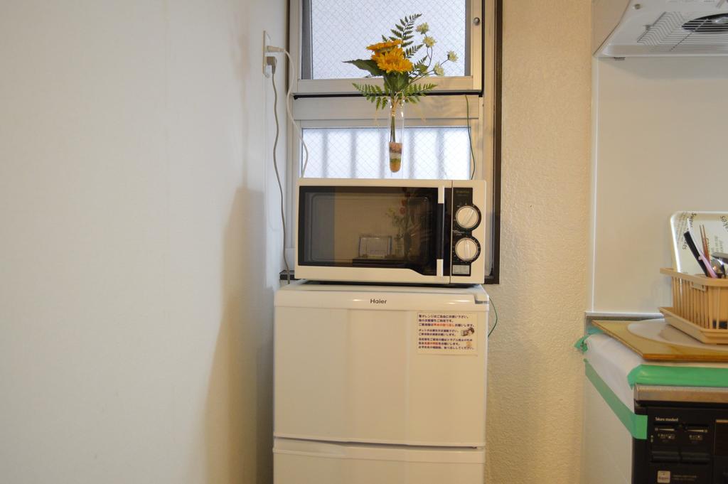 Guest House Fukutomi - Female Only Naha Exterior foto