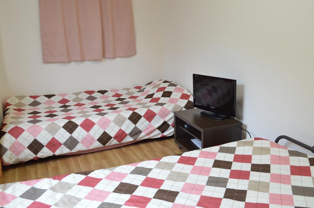 Guest House Fukutomi - Female Only Naha Cameră foto