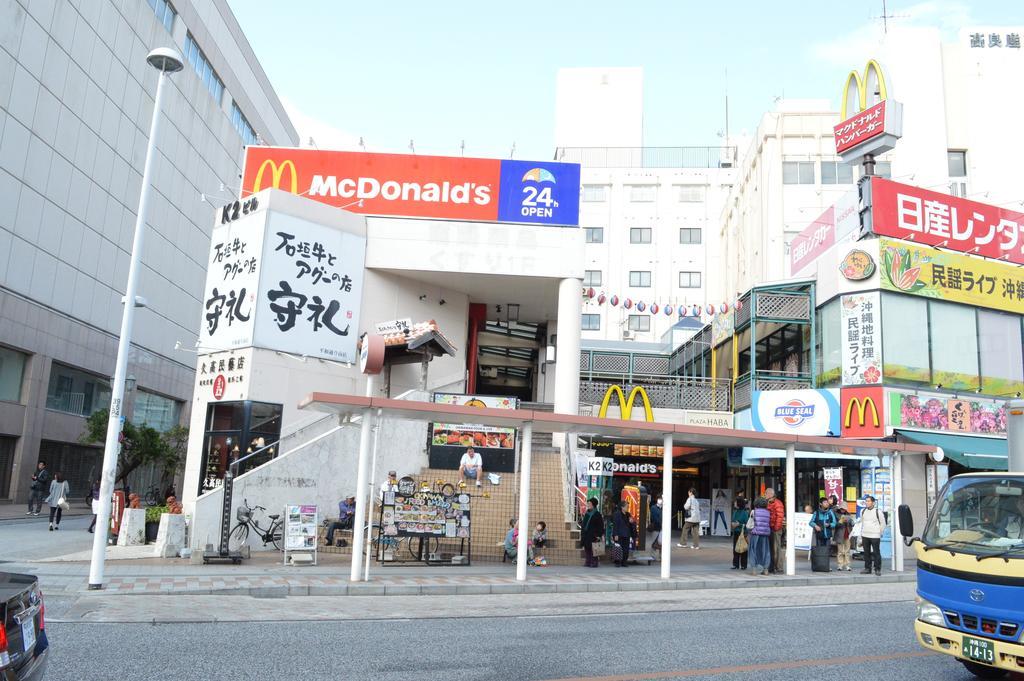 Guest House Fukutomi - Female Only Naha Exterior foto