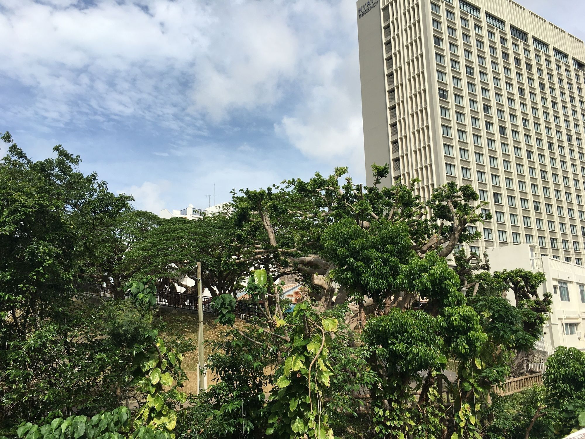 Guest House Fukutomi - Female Only Naha Exterior foto
